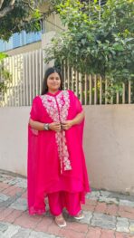 Gulnaar Embroidered Three-Piece Suit Set - Image 2