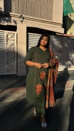 Ruhani Forest Green Printed Suit Set - Image 3