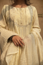 Noor Mahal Ivory Gold Anarkali Set - Image 3